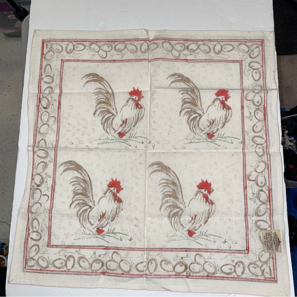 Cute vintage rooster napkin cloth mat cotton 20x20 cottagecore Pomegranate